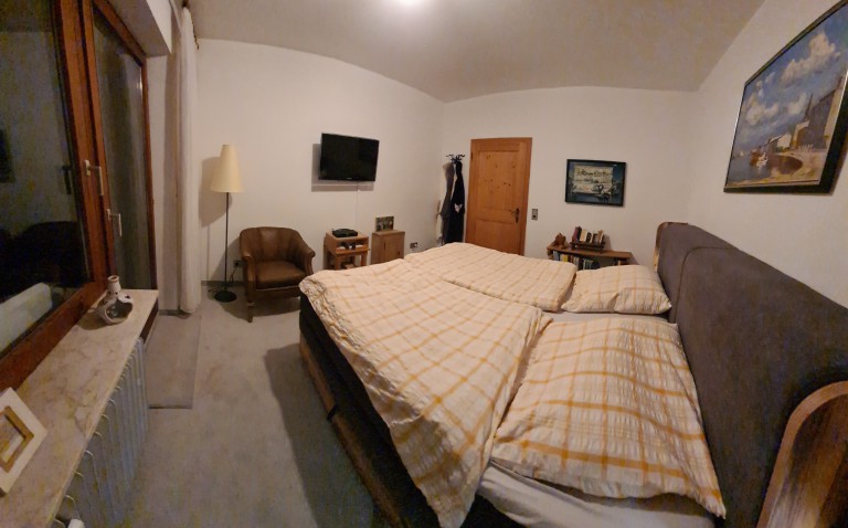 Großes Schlafzimmer 3